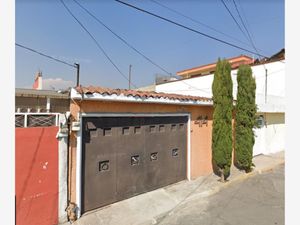 Casa en Venta en Villa de las Flores 1a Sección (Unidad Coacalco) Coacalco de Berriozábal