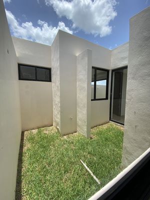 CASA DE 3 RECÁMARAS EN PRIVADA 1 PISO