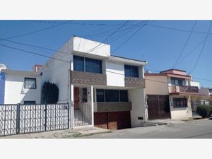 Casa en Venta en Jardines de San Manuel Puebla