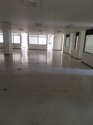 OFICINAS EN RENTA SEMIACONDICIONADA EN COLONIA DEL VALLE PISO 4 Y 5