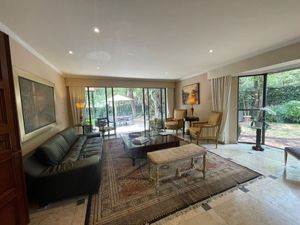 CASA EN VENTA EN BOSQUES DE LAS LOMAS