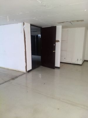 OFICINAS EN RENTA SEMIACONDICIONADA EN COLONIA DEL VALLE PISO 4 Y 5