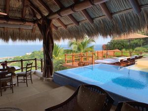 CASA EN VENTA EN PORTO IXTAPA