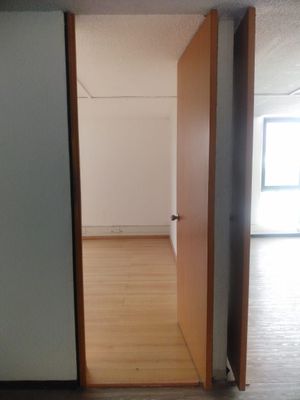 OFICINA EN RENTA SEMIACONDICIONADA EN COLONIA DEL VALLE 143m2 , $30030