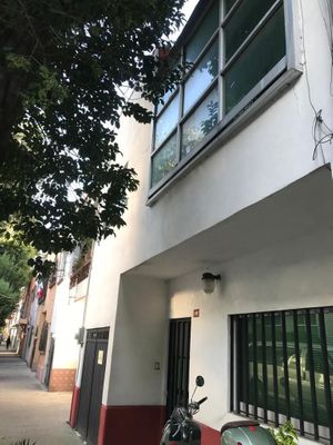 CASA EN VENTA EN NARVARTE PONIENTE