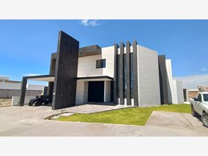 Casa en Venta en Altozano la Nueva Laguna Gómez Palacio