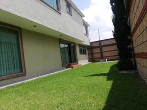 Casa en Venta en Bellavista Metepec