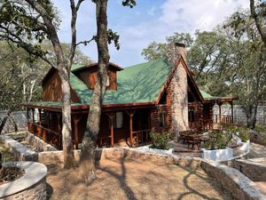 Hermoso terreno con Cabaña en Pueblo Mágico, Amealco. Proyecto para glamping