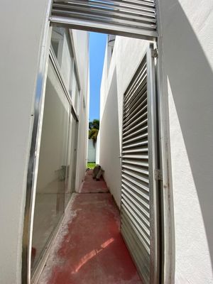 Casa en privada CAMPO CIELO en renta