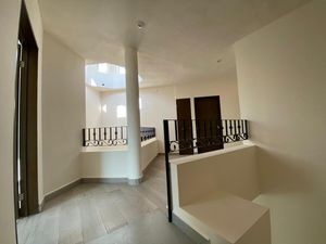 CASA EN VENTA PEDREGAL LA SILLA