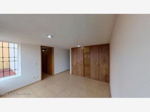 Casa en Venta en Unidad Victoria Toluca