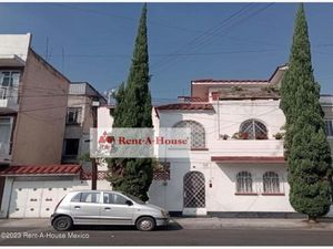 Casa en Venta en Claveria Azcapotzalco