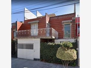 Casa en Venta en Constitucion de 1917 Iztapalapa