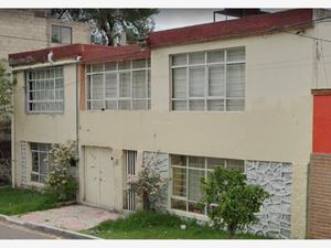 Casa en Venta en Heroes de Padierna Tlalpan