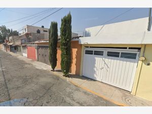 Casa en Venta en Villa de las Flores 1a Sección (Unidad Coacalco) Coacalco de Berriozábal