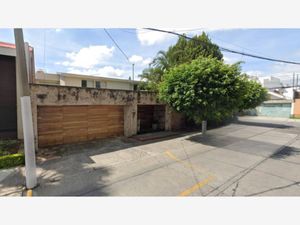 Casa en Venta en Ciudad de los Niños Zapopan