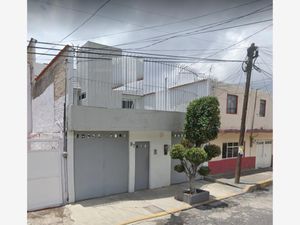 Casa en Venta en Metropolitana Tercera Sección Nezahualcóyotl