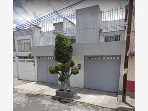 Casa en Venta en Metropolitana Tercera Sección Nezahualcóyotl