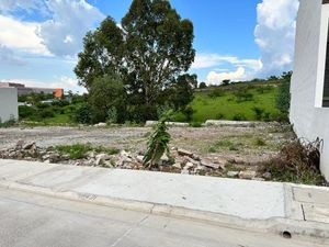 Terreno en VENTA en Fracc. Cañadas del Bosque, Tres Marías.