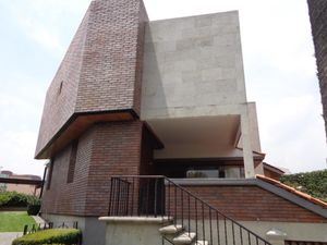 Casa en Venta en Bosques de las Lomas Cuajimalpa de Morelos