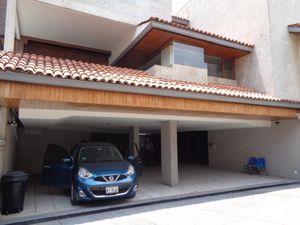 Casa en Venta en Bosques de las Lomas Cuajimalpa de Morelos