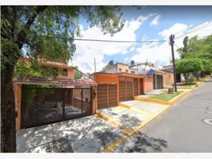 Casa en Venta en Viveros de la Loma Tlalnepantla de Baz