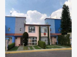 Casa en Venta en Jardines de San Miguel Cuautitlán Izcalli