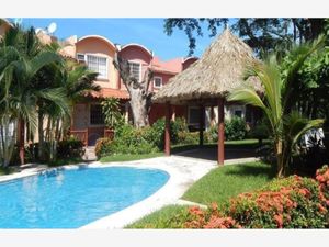 Casa en Venta en Morrocoy Zihuatanejo de Azueta