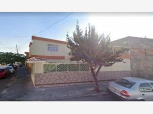 Casa en Venta en Obrera Guadalajara