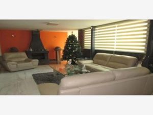 Casa en Venta en Jardines de San Mateo Naucalpan de Juárez