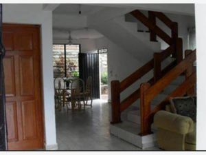 Casa en Venta en Paseos del Sol Zapopan