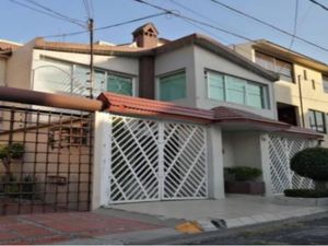 Casa en Venta en Magisterial Vista Bella Tlalnepantla de Baz