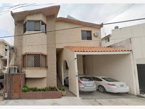 Casa en Venta en Las Torres Monterrey