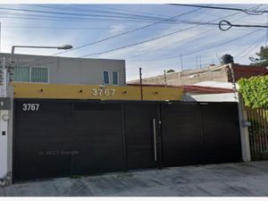 Casa en Venta en La Calma Zapopan