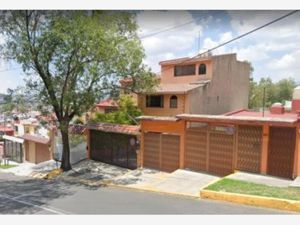 Casa en Venta en Viveros de la Loma Tlalnepantla de Baz