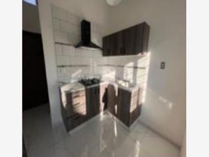 Casa en Venta en Jardines Del Valle Zapopan