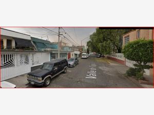 Casa en Venta en Valle de Aragón 3ra Sección Poniente Ecatepec de Morelos