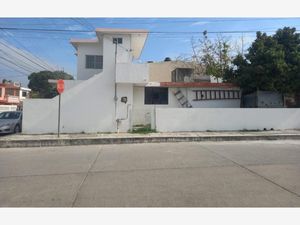 Casa en Venta en Universidad Poniente Tampico