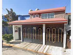 Casa en Venta en Bosques del Valle 1a Sección Coacalco de Berriozábal