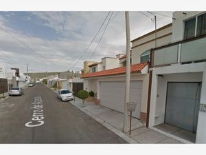 Casa en Venta en Colinas del Cimatario Querétaro