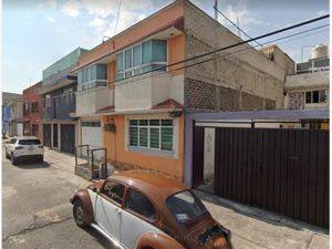 Casa en Venta en Las Aguilas Nezahualcóyotl