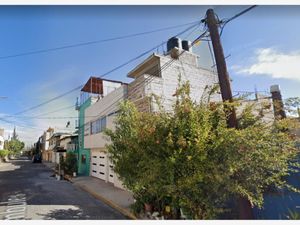 Casa en Venta en La Perla Nezahualcóyotl