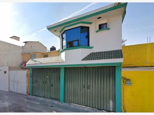 Casa en Venta en Jardines de la Hacienda Sur Cuautitlán Izcalli