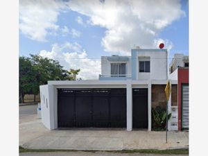 Casa en Venta en Paseos de Opichen Mérida