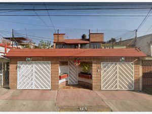 Casa en Venta en Bosques de Aragon Nezahualcóyotl