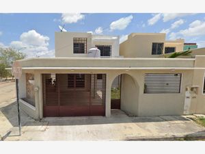 Casa en Venta en Girasoles de Opichen Mérida