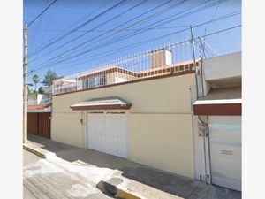 Casa en Venta en Jardines de San Manuel Puebla