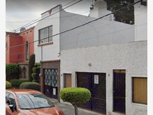 Casa en Venta en Claveria Azcapotzalco