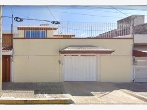 Casa en Venta en Jardines de San Manuel Puebla