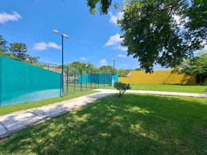 Terreno en venta en Privada Residencial Puerta Mayab Merida Yucatan